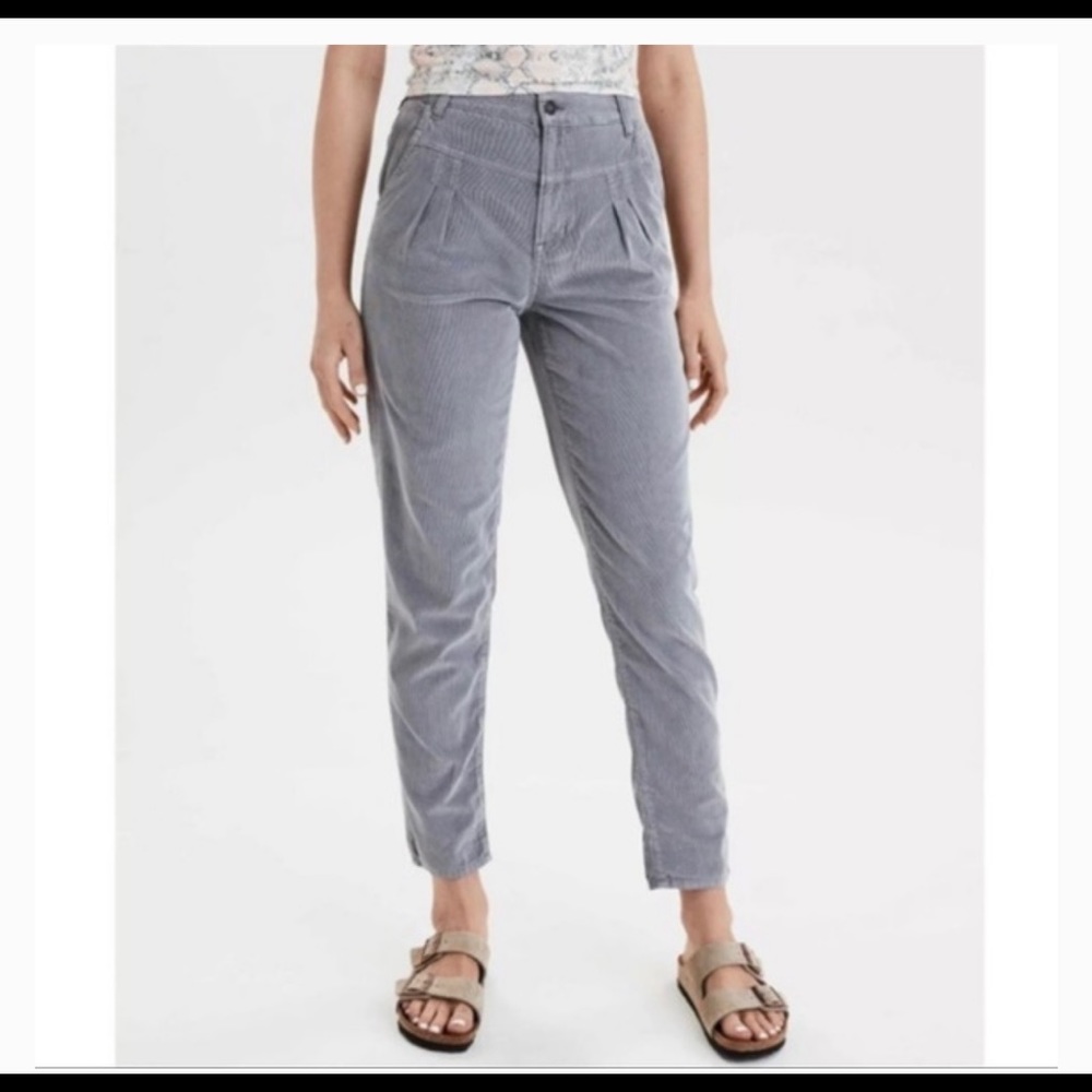 American Eagle Women’s Plus Size Corduroy Grey Mom Pants Sz 20 NWT